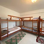 Backpackers & Bar Lungomare Hostel *