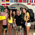 Backpackers & Bar Lungomare Hostel Vlore