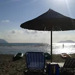 Backpackers & Bar Lungomare Hostal