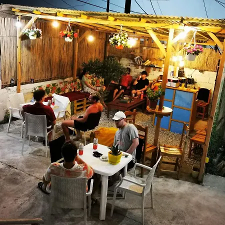 Hostel Backpackers Hostel&bar Lungomare