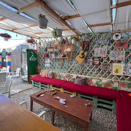 Backpackers & Bar Lungomare *