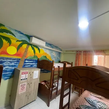 Hostel Backpackers Hostel&bar Lungomare