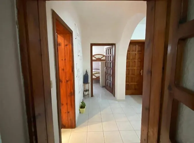 Backpackers & Bar Lungomare Vandrerhjem Vlorë