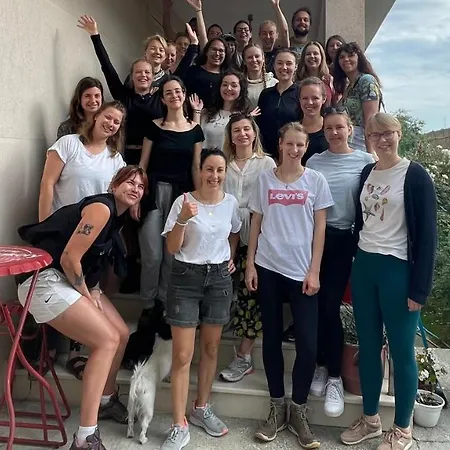 旅馆 Backpackers & Bar Lungomare *