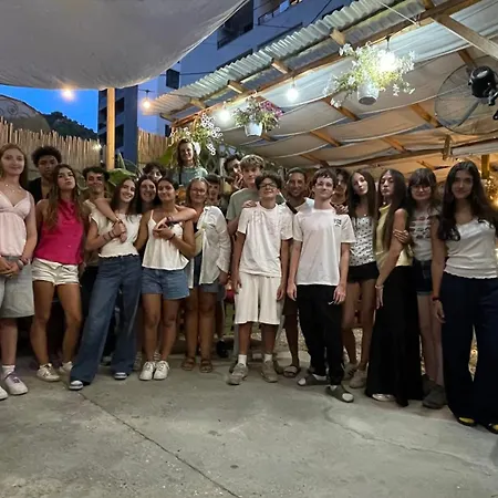 Backpackers & Bar Lungomare Vlorë
