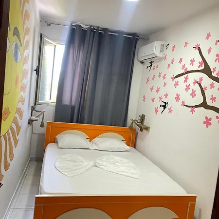 Backpackers & Bar Lungomare Hostal Vlorë
