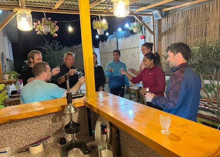 旅馆 Backpackers & Bar Lungomare *